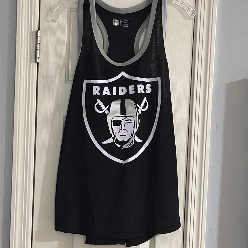 NWOT Las Vegas Raiders NFL Women’s Tank Top